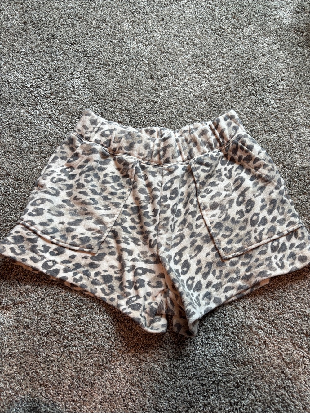 Aerie Leopard Print Women’s Lounge Shorts - Beige/Gray